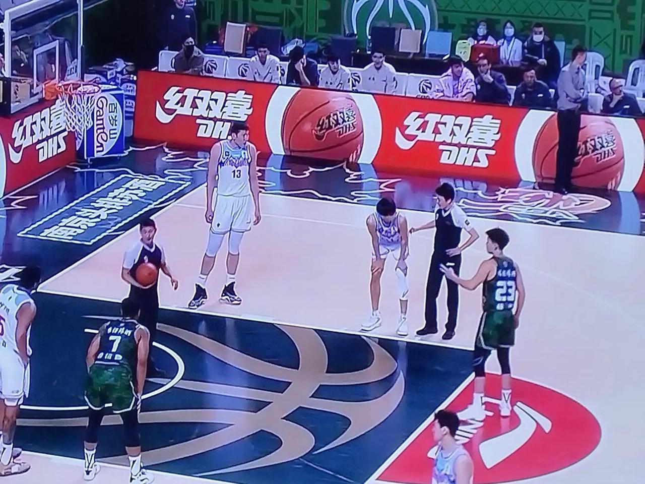 详细阅读:爱游戏地址-关键比赛中,星火战魂稳扎稳打拿下比赛,选手当场怒吼的简单介绍 爱游戏地址-关键比赛中,星火战魂稳扎稳打拿下比赛,选手当场怒吼的简单介绍