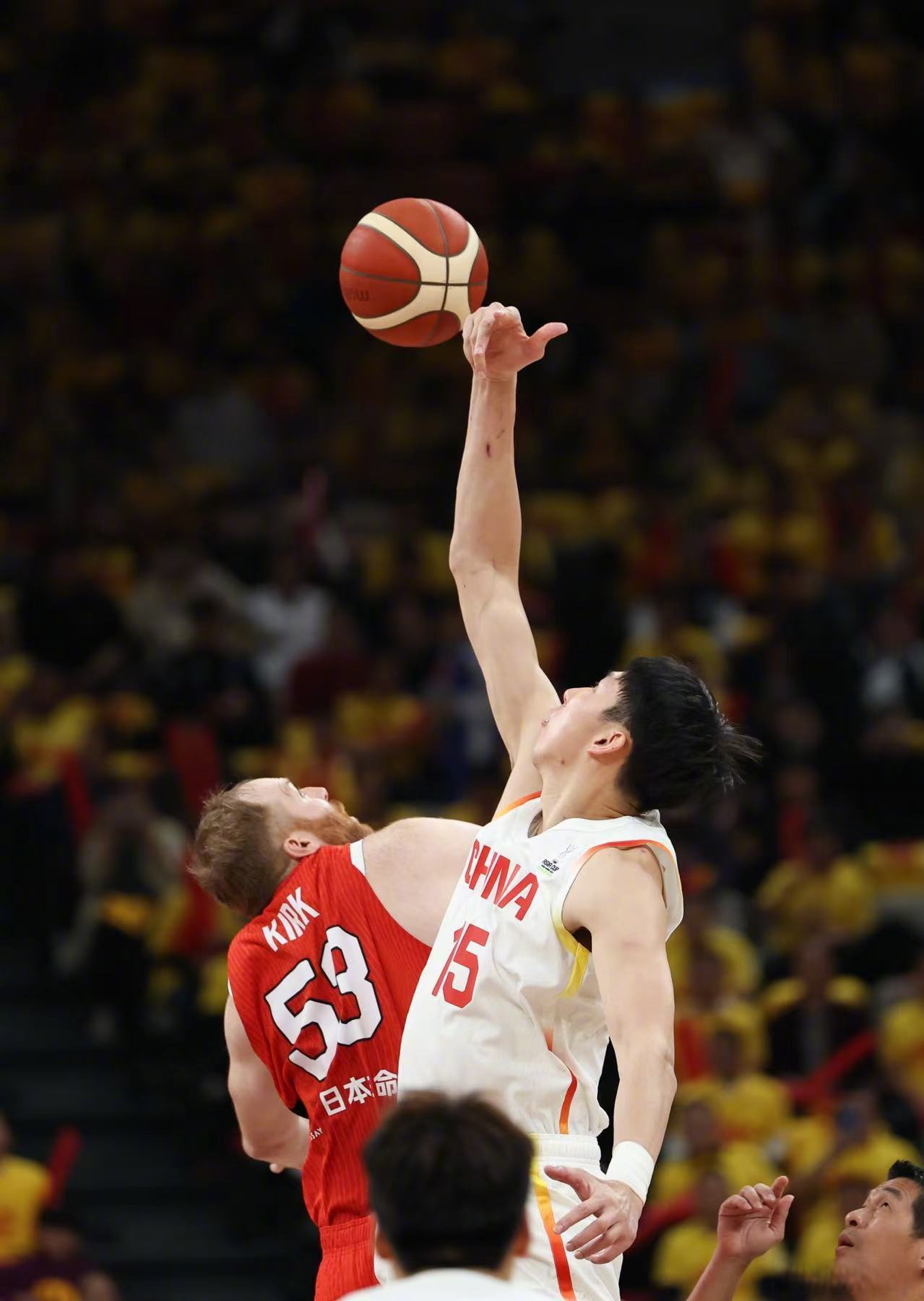 爱游戏地址-西藏男篮以全力一搏,取得争夺胜利