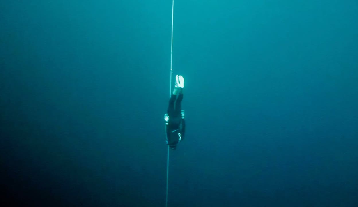 爱游戏平台-挑战极限:豪门强队挑战命运极限的简单介绍