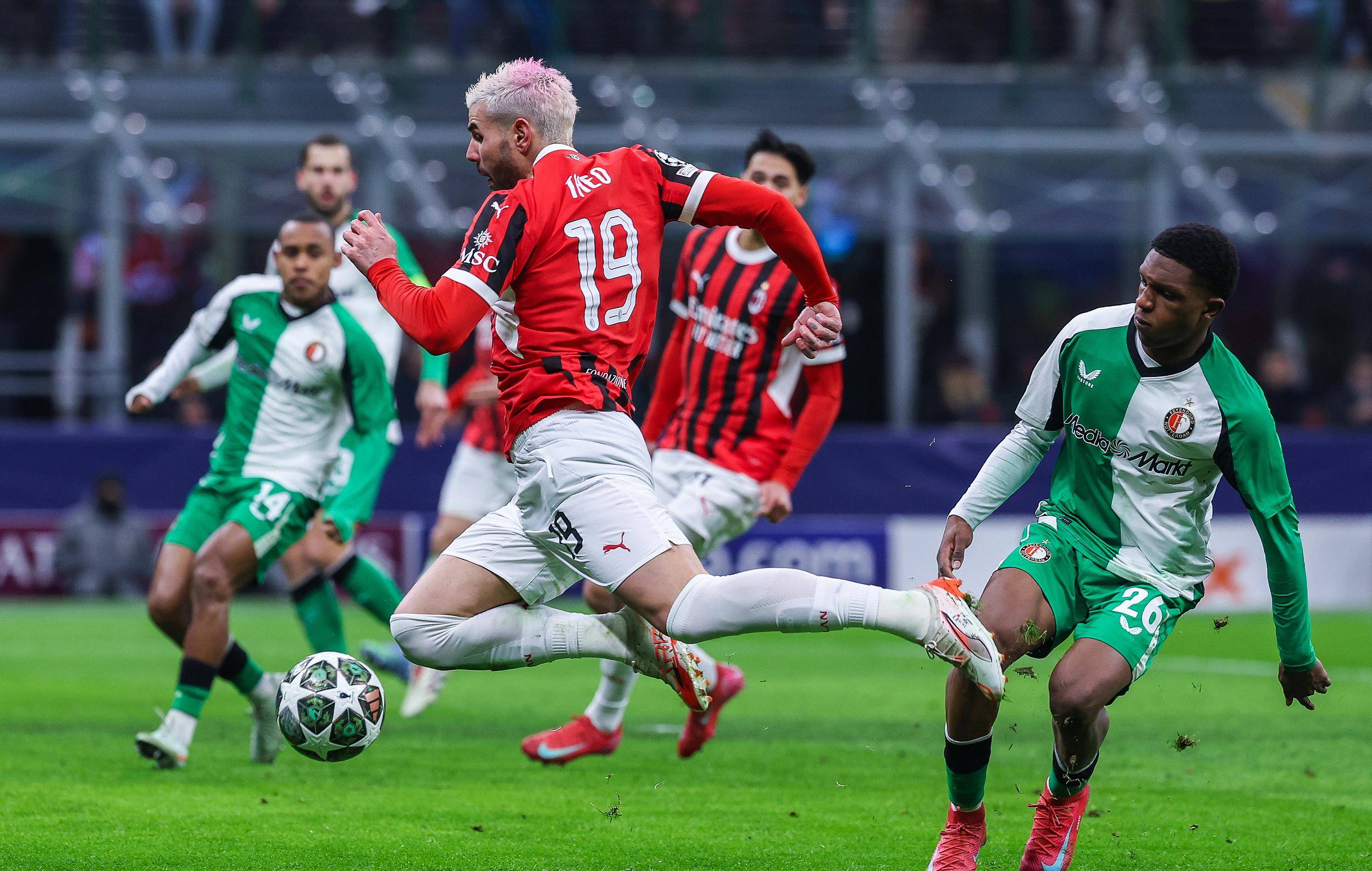 爱游戏电竞-意甲球队备战欧冠比赛,整备充分