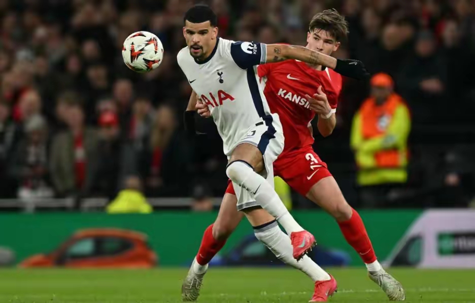 爱游戏app-劲爆对决:欧洲足坛豪门硬仗连连的简单介绍