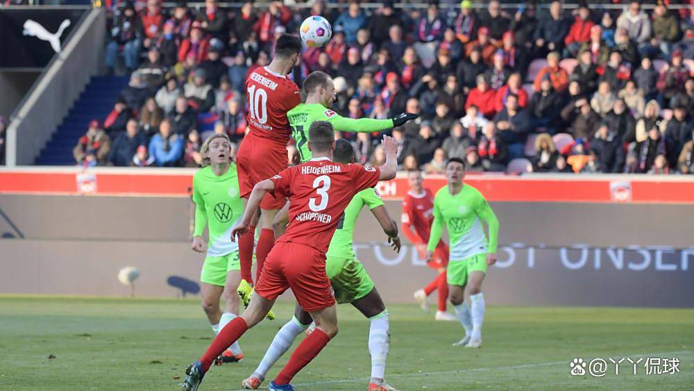 爱游戏官网入口-沃尔夫斯堡队员伤愈归队，助球队夺冠的简单介绍