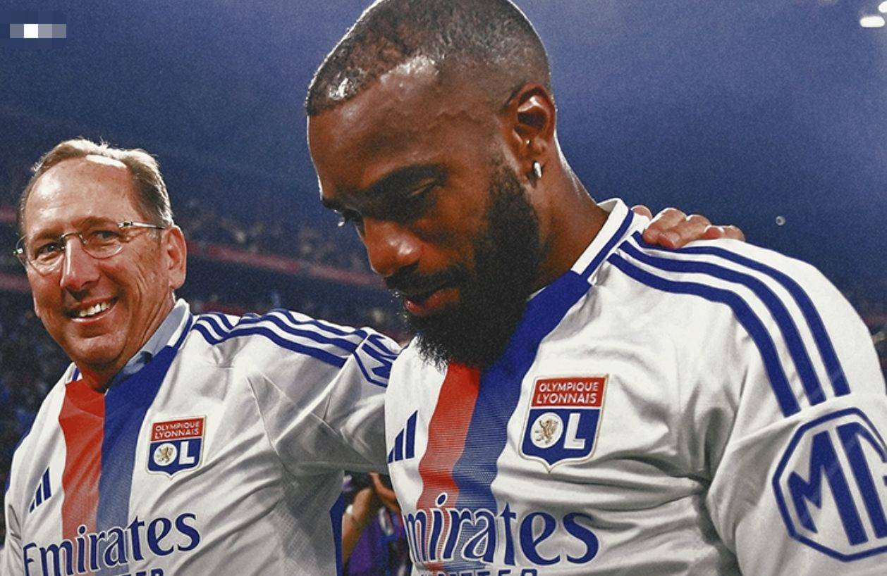 爱游戏官网入口-里昂在法国联赛中取得连胜稳居法甲前列