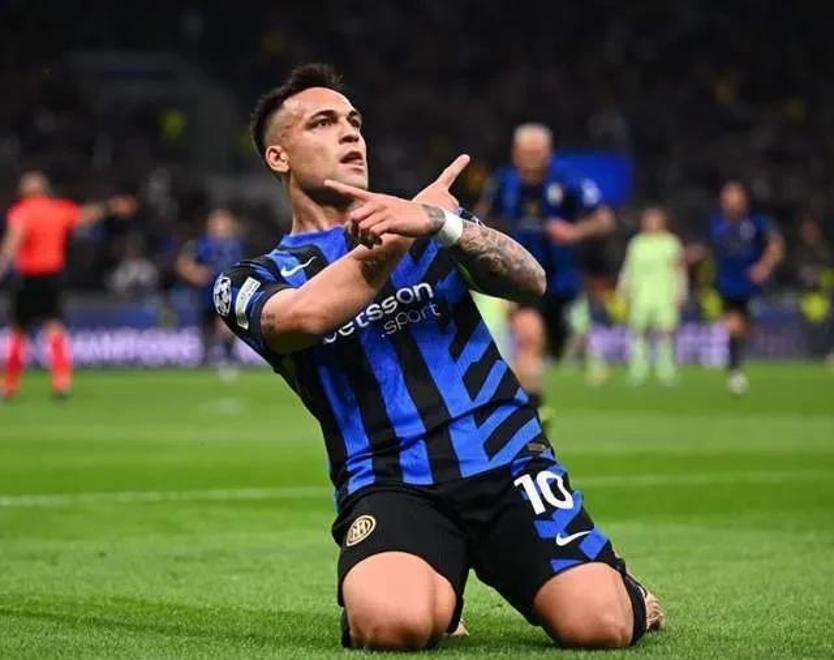 爱游戏培训-争取下赛季欧洲赛事资格，AC米兰巴勒莫局势堪忧的简单介绍