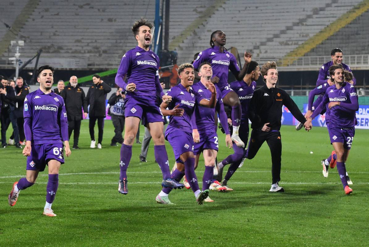 爱游戏网址-包含佛罗伦萨主场被逼平，争四形势不利的词条