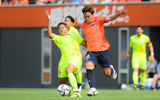 爱游戏在线-南特球员伤愈归队，全队状态回暖