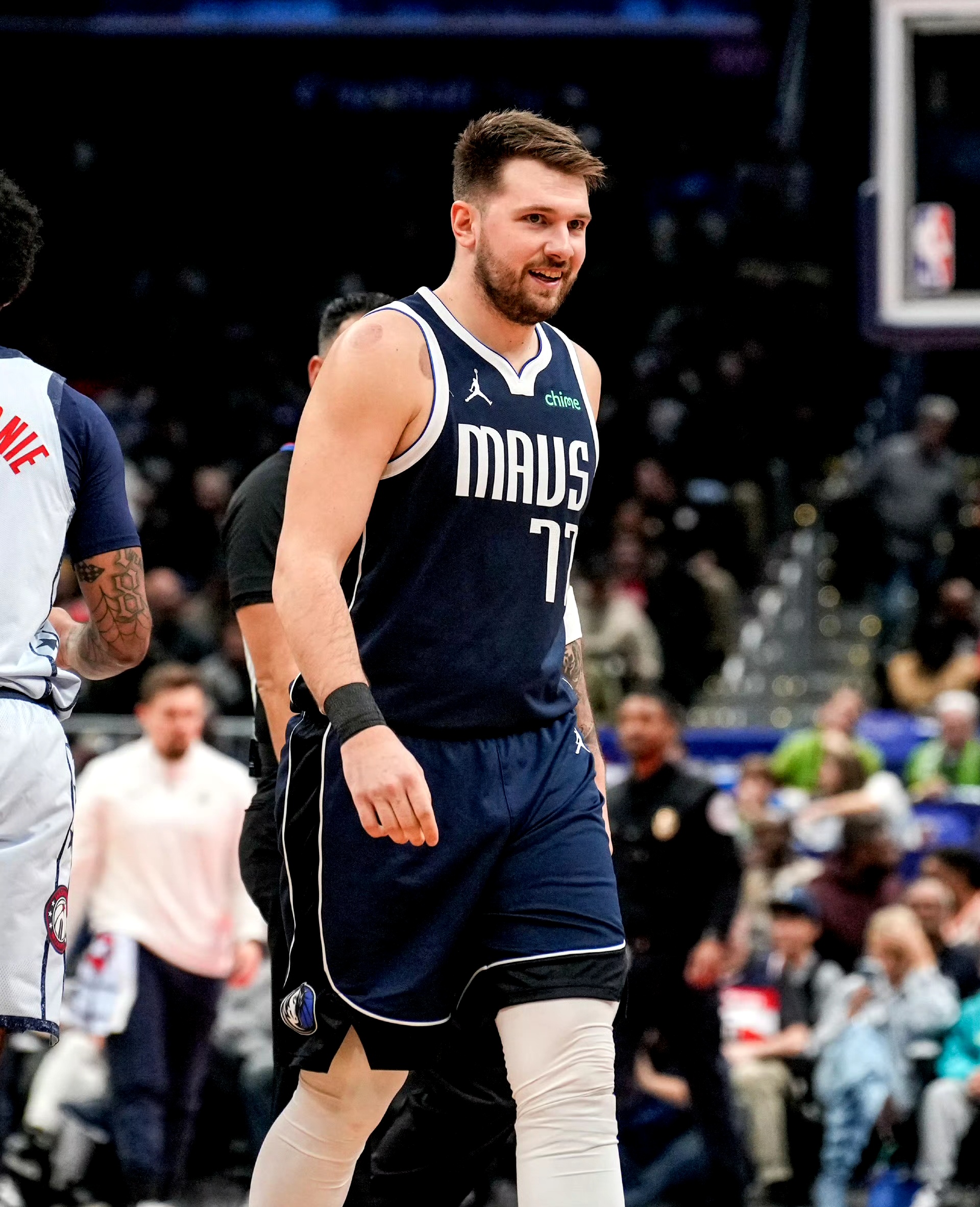 爱游戏地址-独行侠大胜超音速，喜迎近期首胜